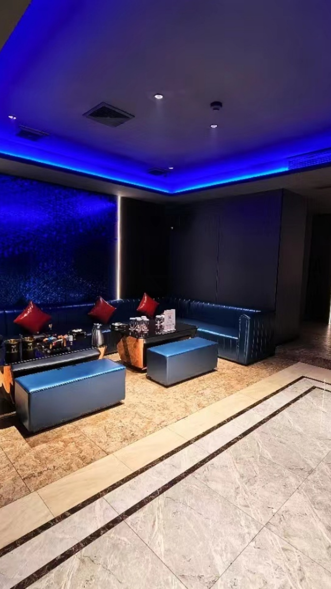 豪华包厢内部环境